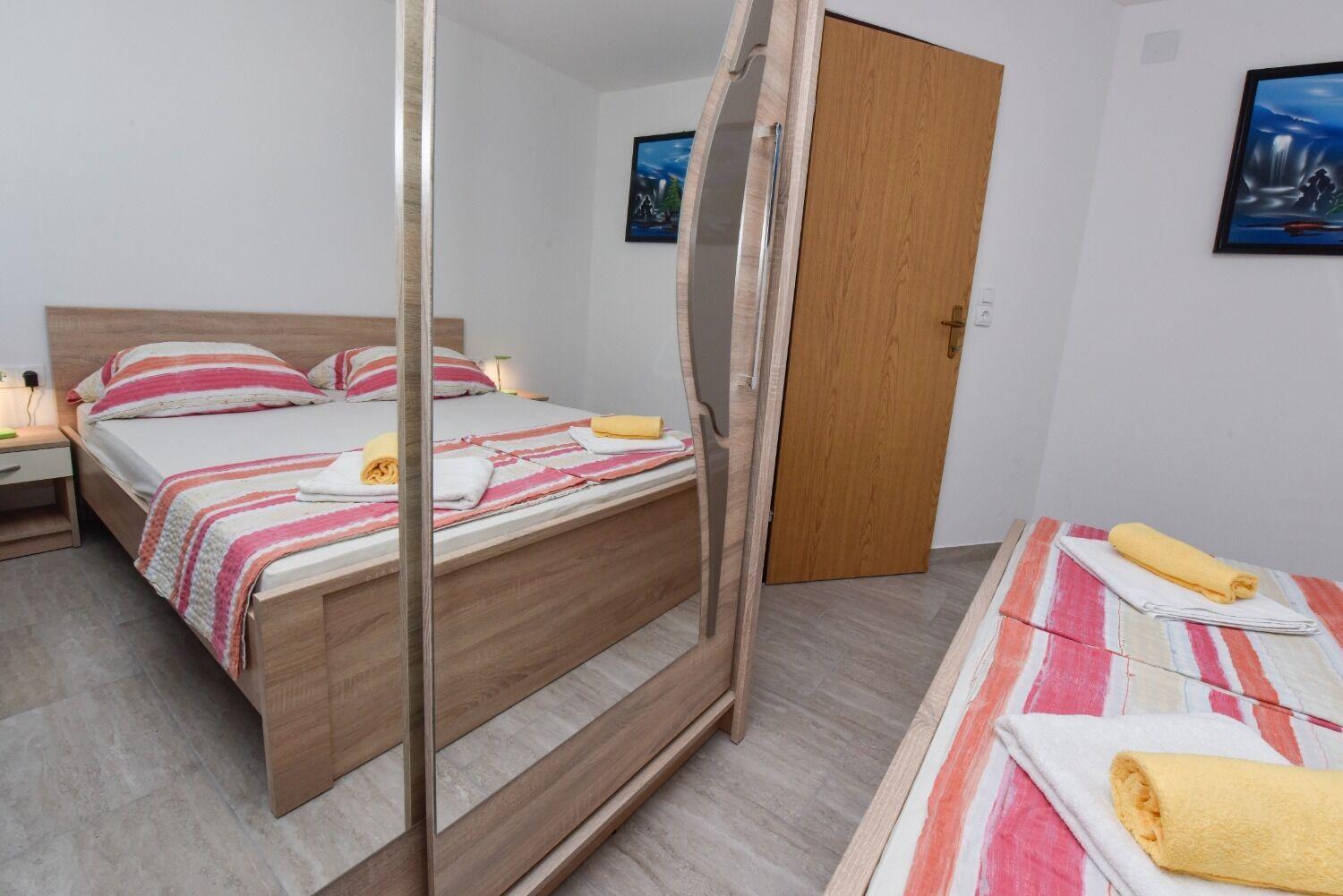 Apartments Mark - 200 M From Sea نوفاليا المظهر الخارجي الصورة