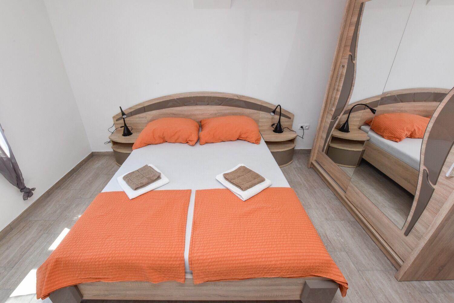 Apartments Mark - 200 M From Sea نوفاليا المظهر الخارجي الصورة