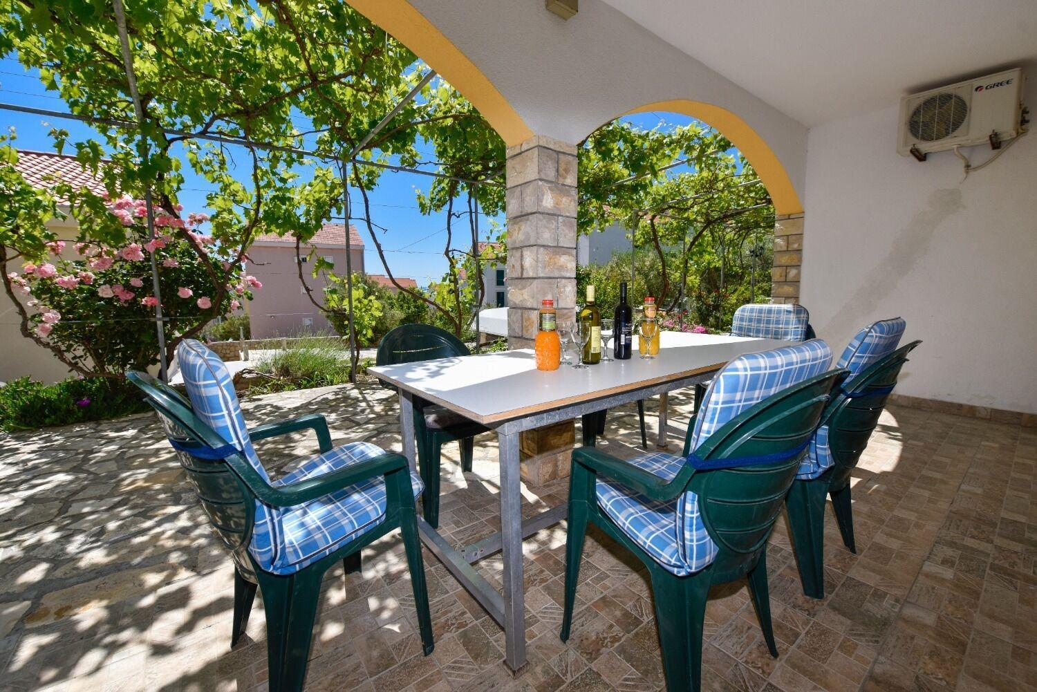 Apartments Mark - 200 M From Sea نوفاليا المظهر الخارجي الصورة