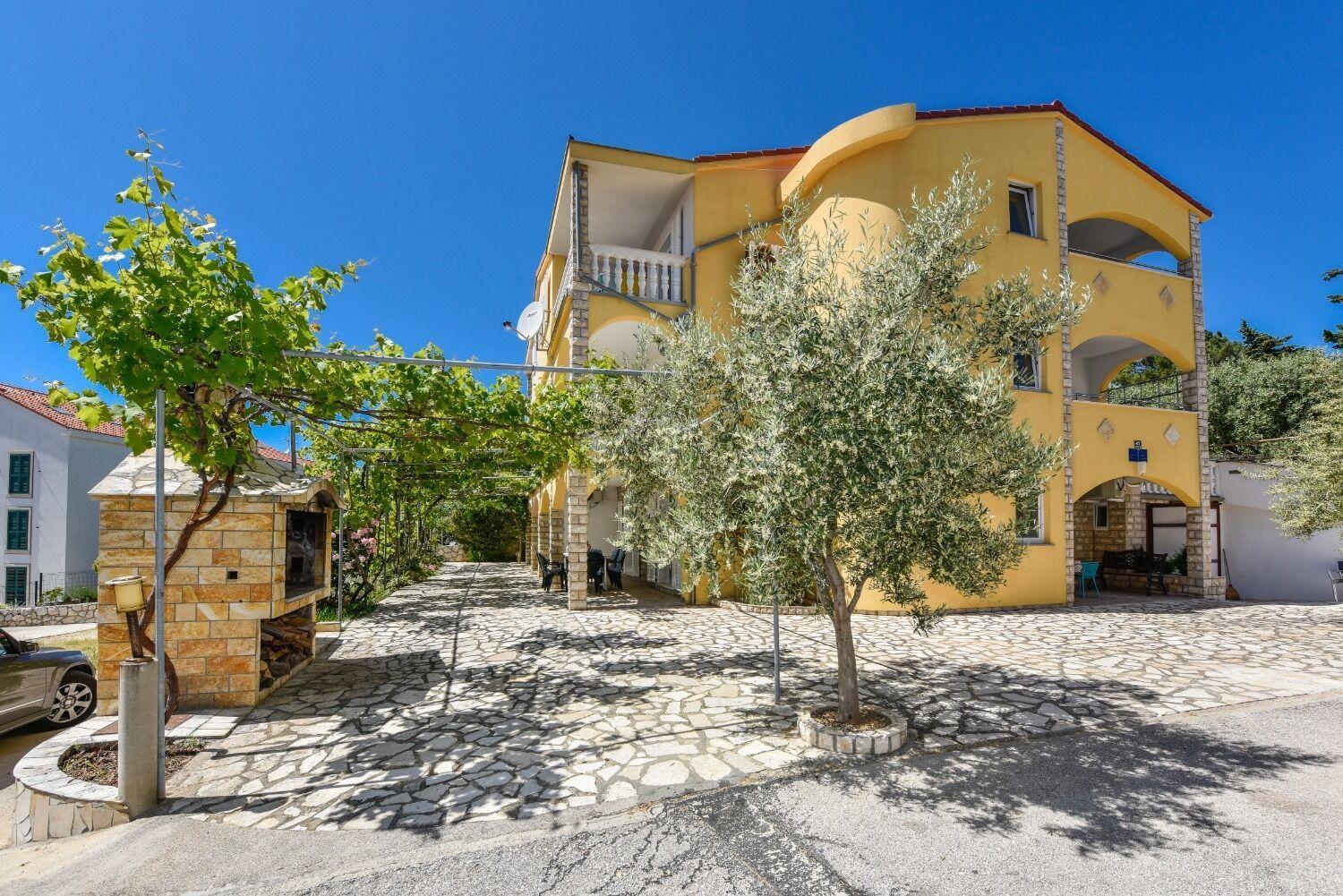 Apartments Mark - 200 M From Sea نوفاليا المظهر الخارجي الصورة