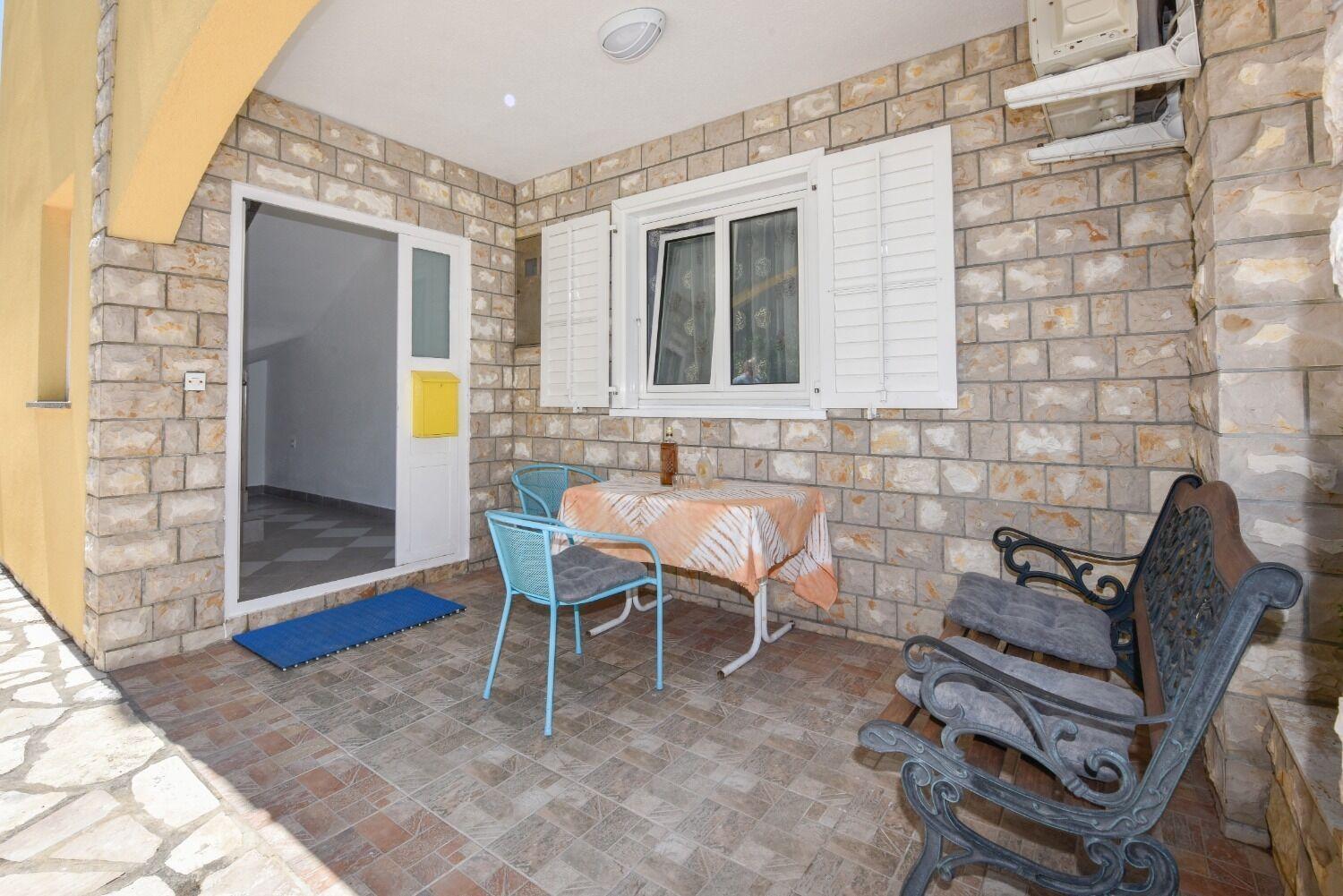 Apartments Mark - 200 M From Sea نوفاليا المظهر الخارجي الصورة