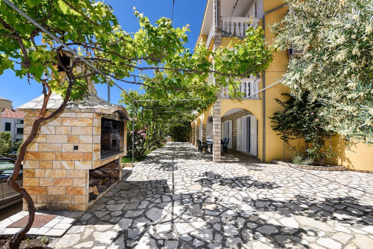 Apartments Mark - 200 M From Sea نوفاليا المظهر الخارجي الصورة